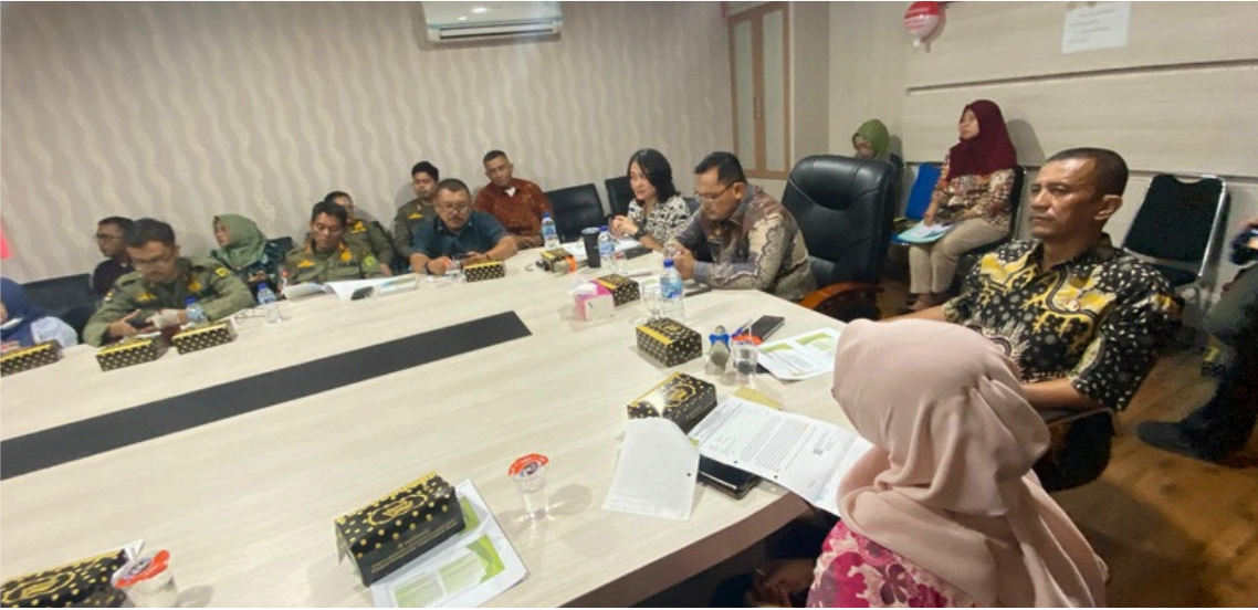 Rapat Tindak Lanjut Pengaduan Masyarakat Terkait TPS Liar