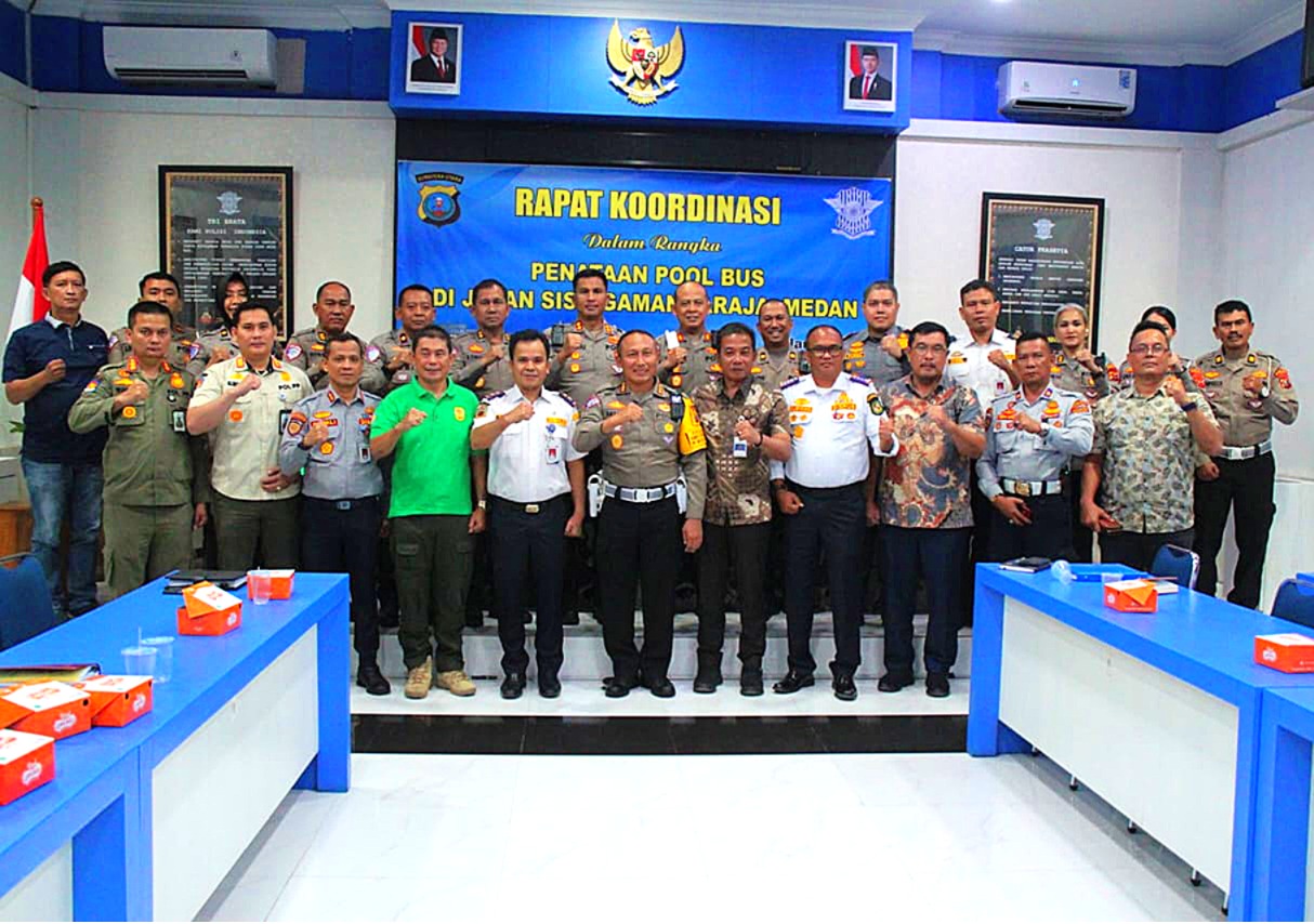 Rapat Koordinasi Dalam Rangka Penindakan Dan Penertiban Pool Liar Di Jalan Sisingamangaraja Kota Medan