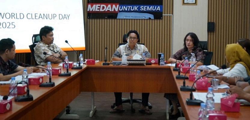 Rapat Finalisasi Persiapan Gerakan Massal Normalisasi Saluran Drainase dan World Cleanup Day Kota Medan Tahun 2025