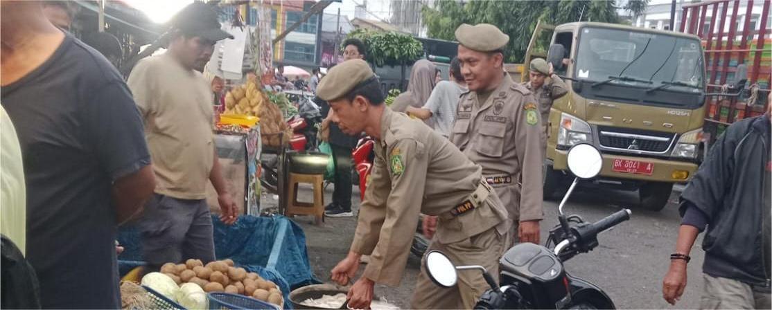 Giat Penataan dan Himbauan Pasar Simpang Limun Medan