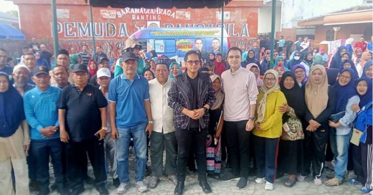 Kegiatan Gotong Royong Massal dan Sapa Warga Satpol PP Kota Medan Bersama Wali Kota Medan