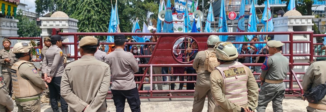 Pengamanan Aksi Demo Dari Dewan Peduli Negeri (DPN)