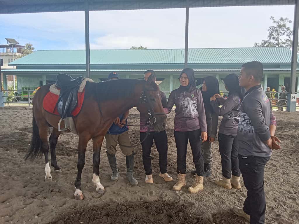 Kegiatan Pelatihan Kuda oleh Personel Satpol PP Kota Medan