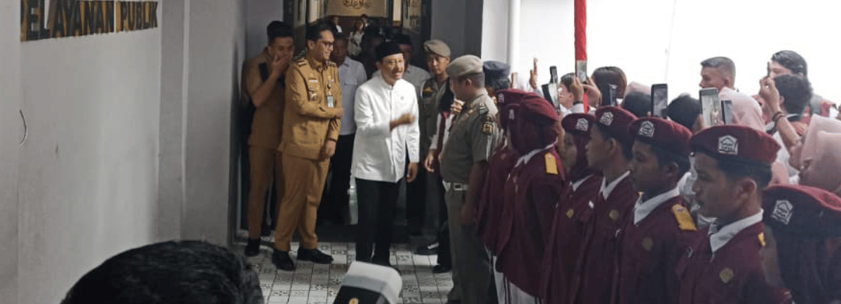 Kegiatan Pengamanan Walikota Medan dan Menteri Sosial Republik Indonesia di Acara Open House Sekolah Rakyat