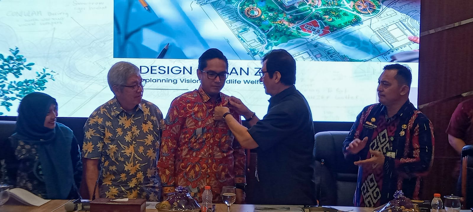 Giat Pengamanan dan Pengawalan Wali Kota Medan dalam rangka menghadiri Rapat Pembahasan Rencana Bisnis Perusahaan Umum Daerah (Perumda) Kota Medan